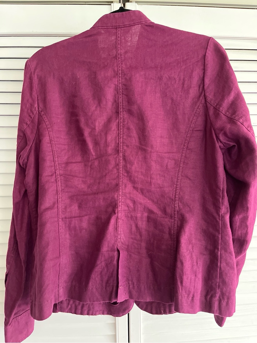 Women's Raspberry Button-Front Utility Jacket - Picture 3 of 3